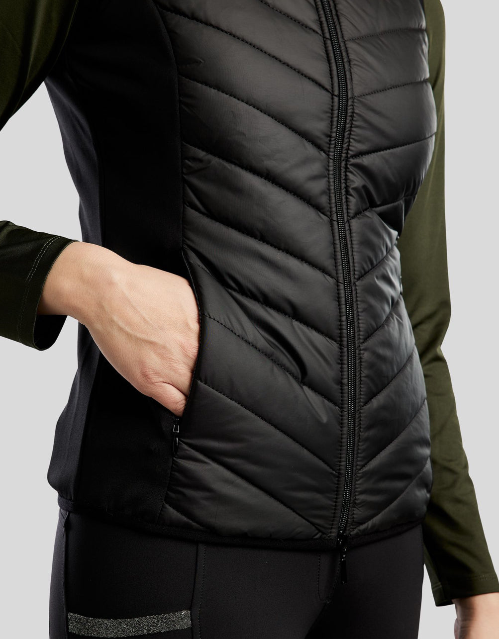 Montar Hybrid Bodywarmer w/detachable Hood, gunmetal crystals