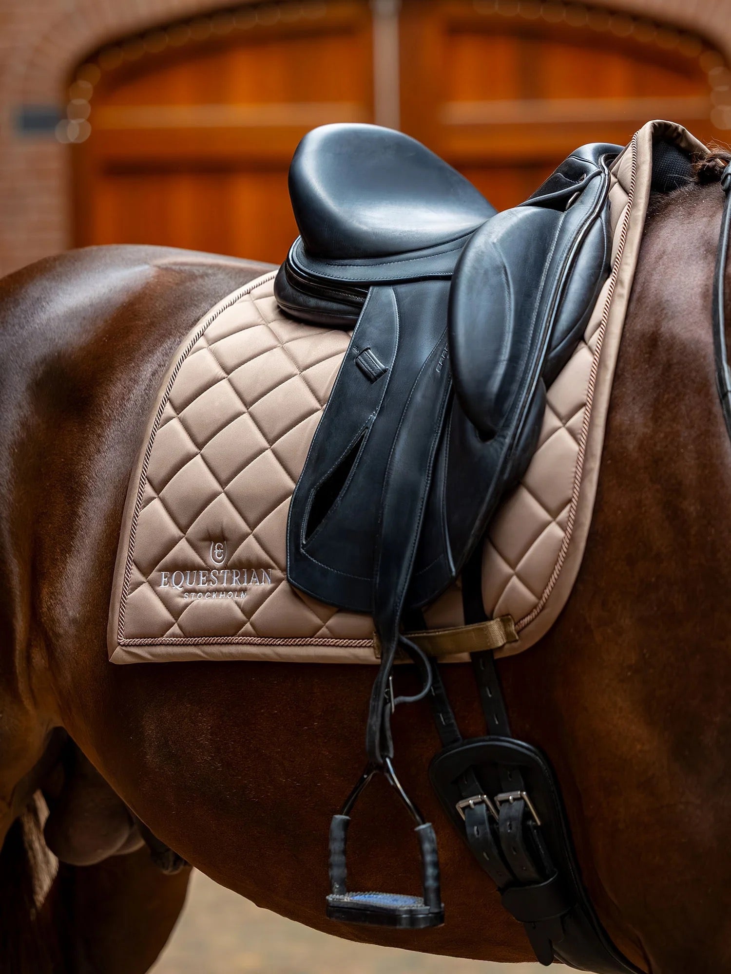 Equestrian Stockholm Line Pad - Champagne