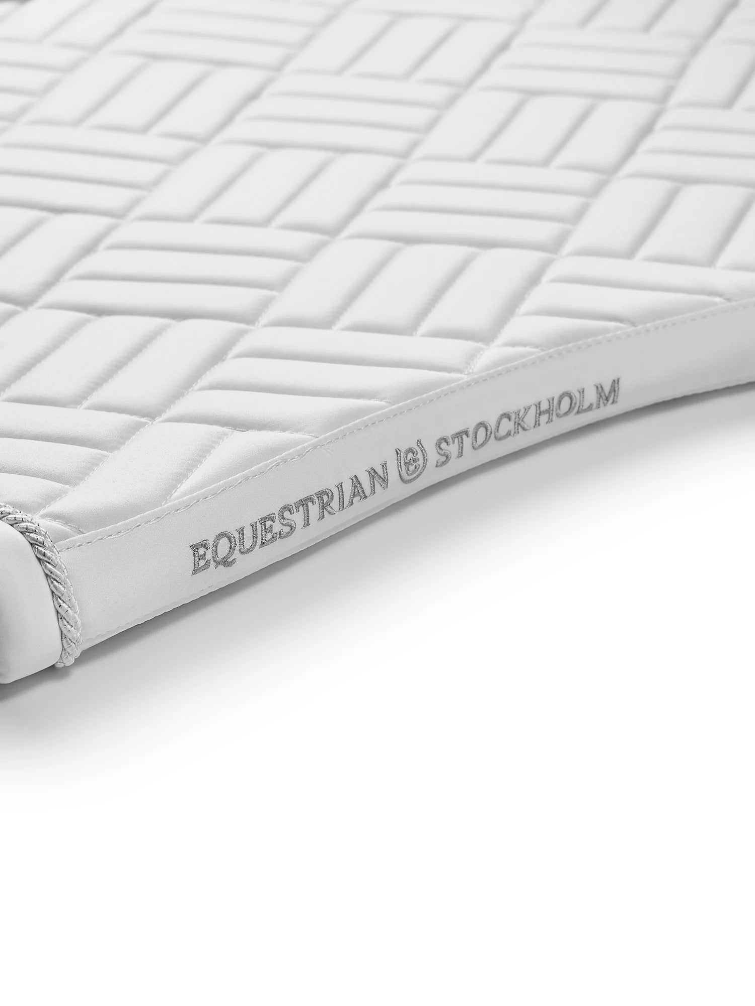 Equestrian Stockholm Saddle Pad - Modern White