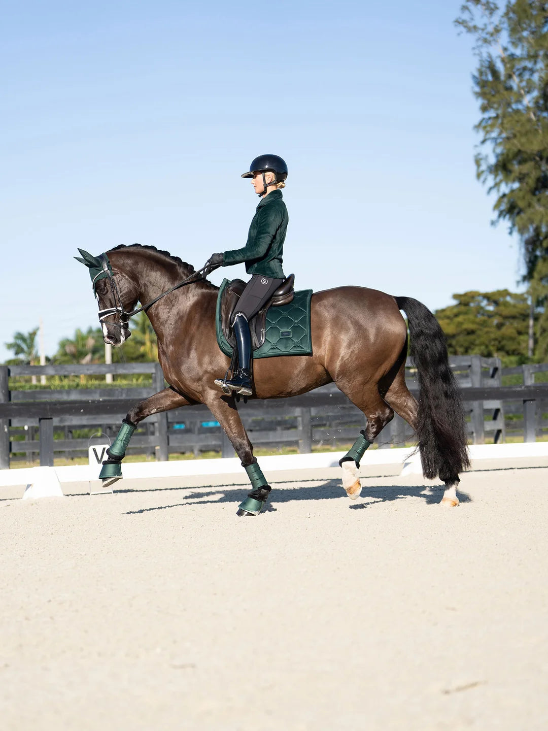 Equestrian Stockholm Velvet Pad - Sycamore Green