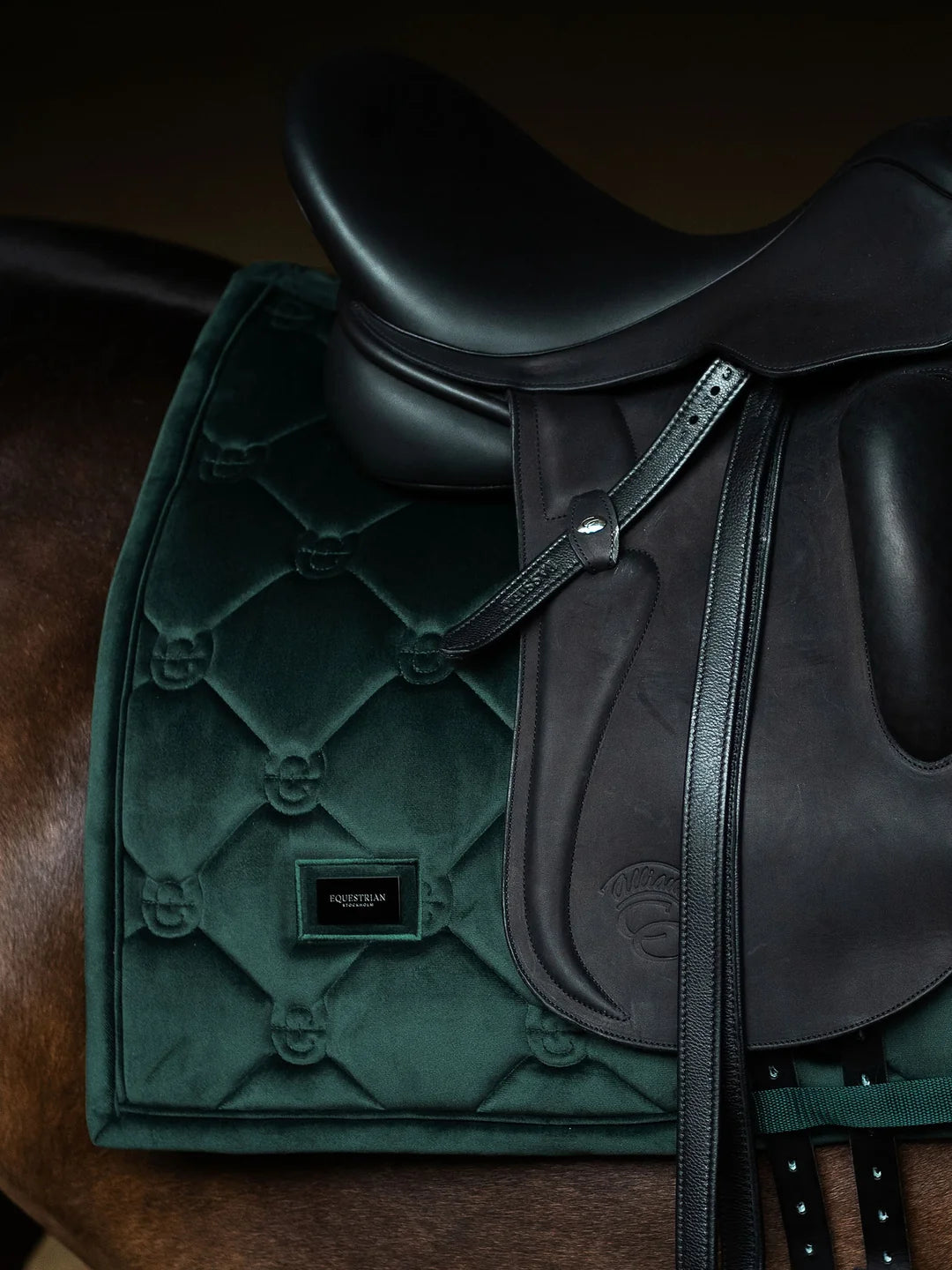 Equestrian Stockholm Velvet Pad - Sycamore Green