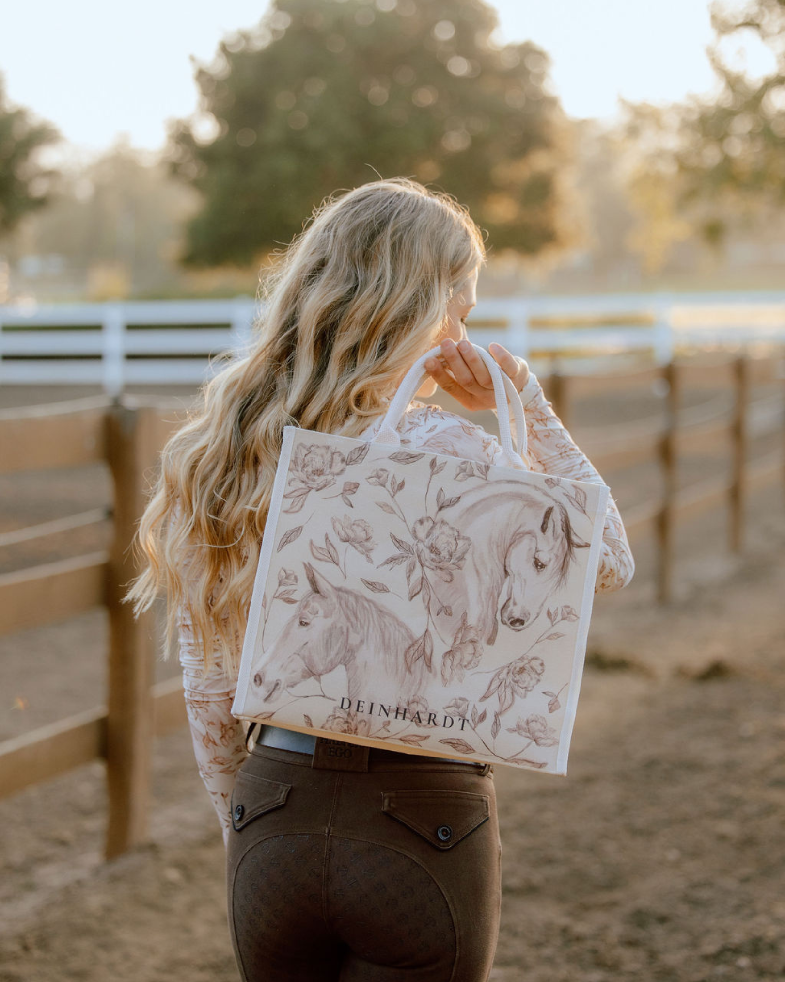 DEINHARDT DESIGN FIELD DAY TOTE - SEPIA