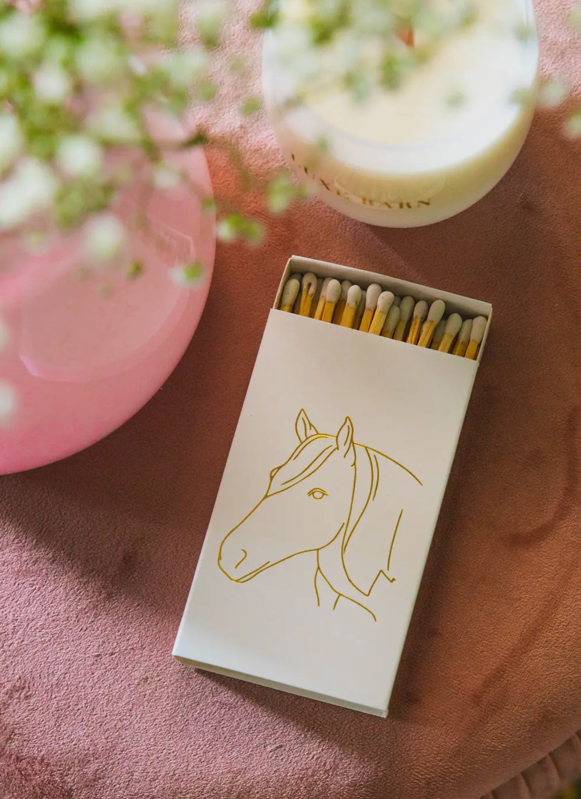 Stable Style White Oversized Horse Head Matches with Gold Foil