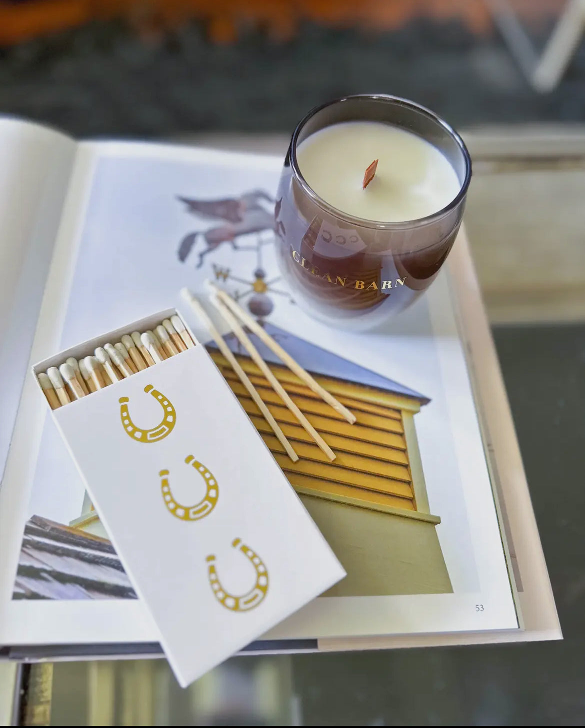 Stable Style White Oversized Horseshoe Matches with Gold Foil