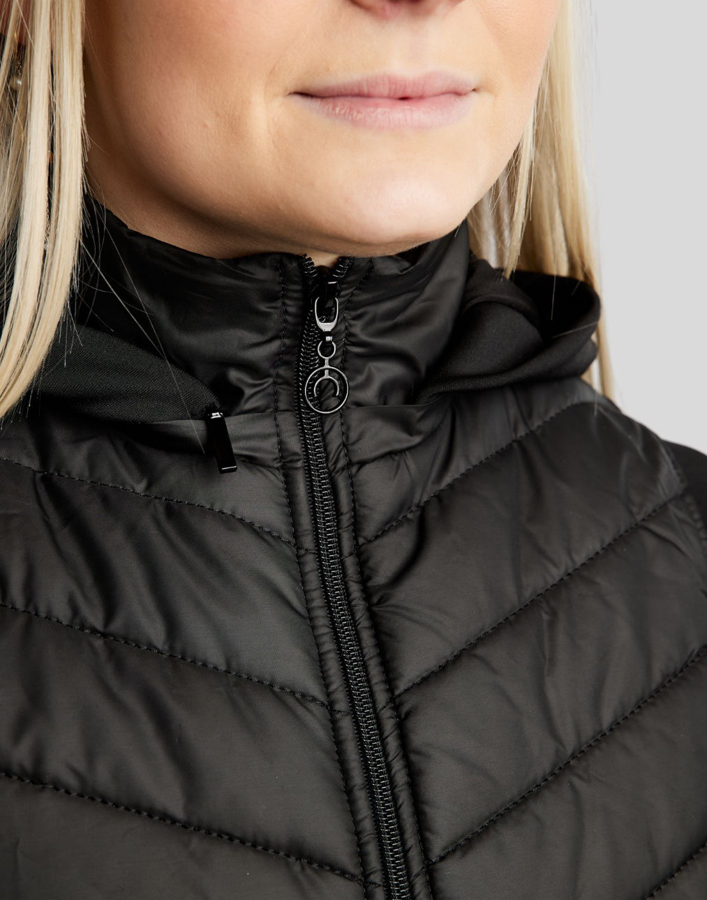 Montar Hybrid Bodywarmer w/detachable Hood, gunmetal crystals